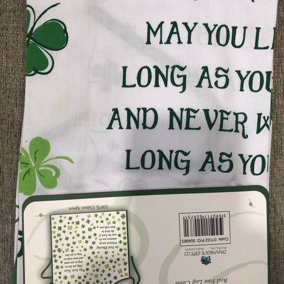 Irish Luck Kitchen Apron - Picture 3 of 5